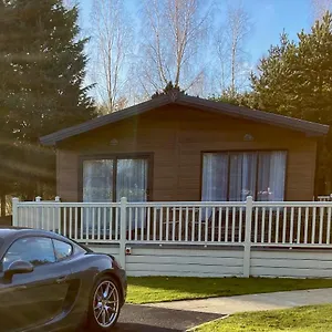 Gleneagles With Hot Tub , York United Kingdom